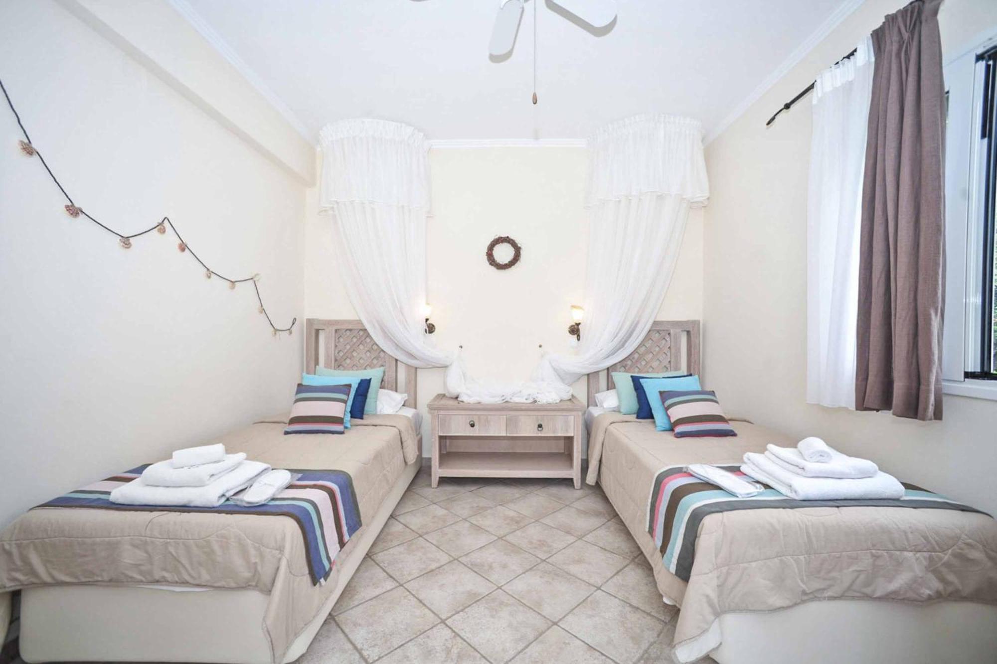 Villa Karydia Yaliskari Bay كالامي المظهر الخارجي الصورة